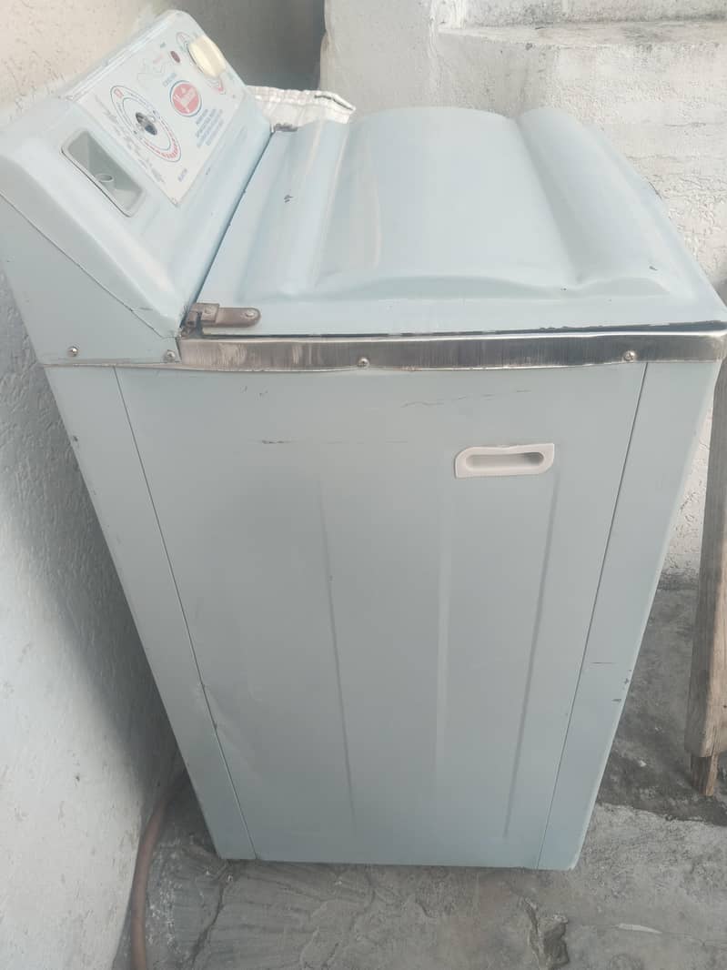 Washing machine 3