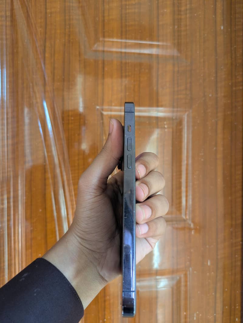 Apple iPhone 14 Pro Max 2