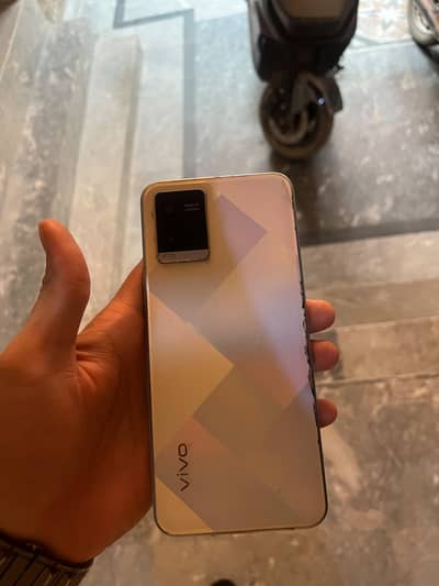 Vivo Y21