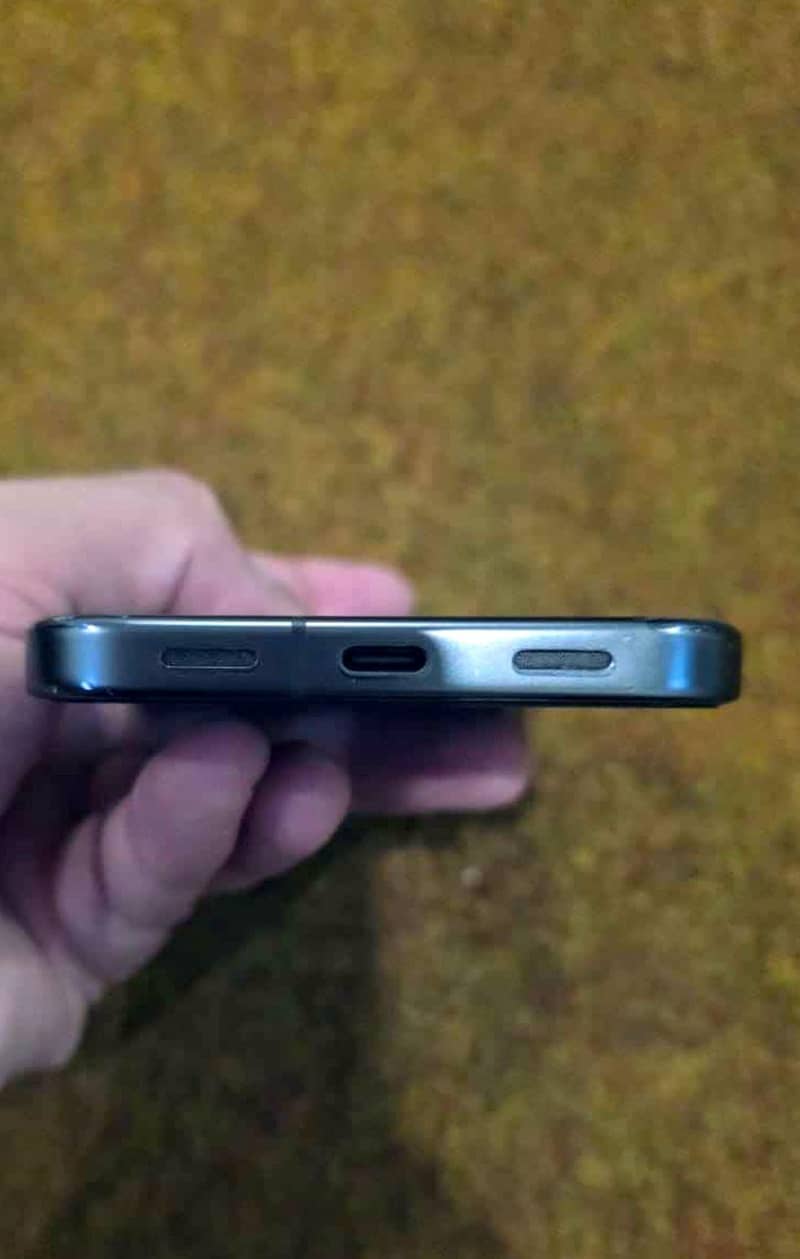 Google Pixel 10 Pro XL 3