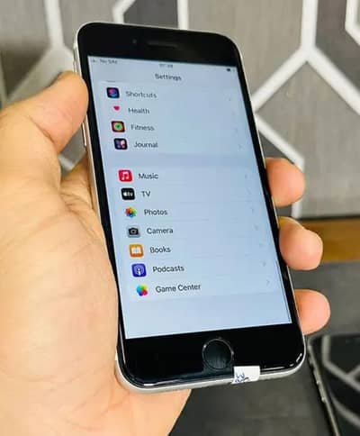 Apple iPhone SE