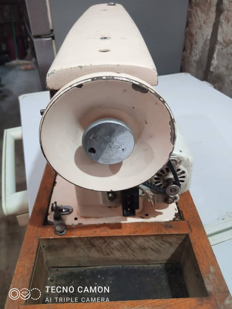 singer sewing machine and zigzag 3