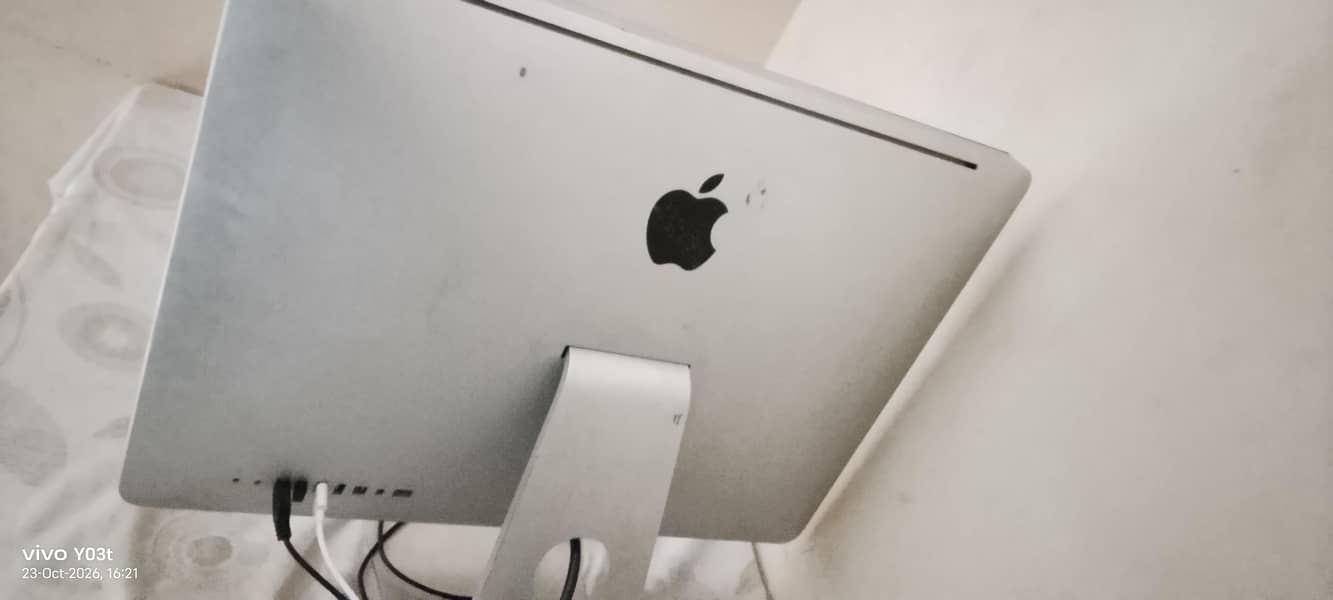 apple computer 1