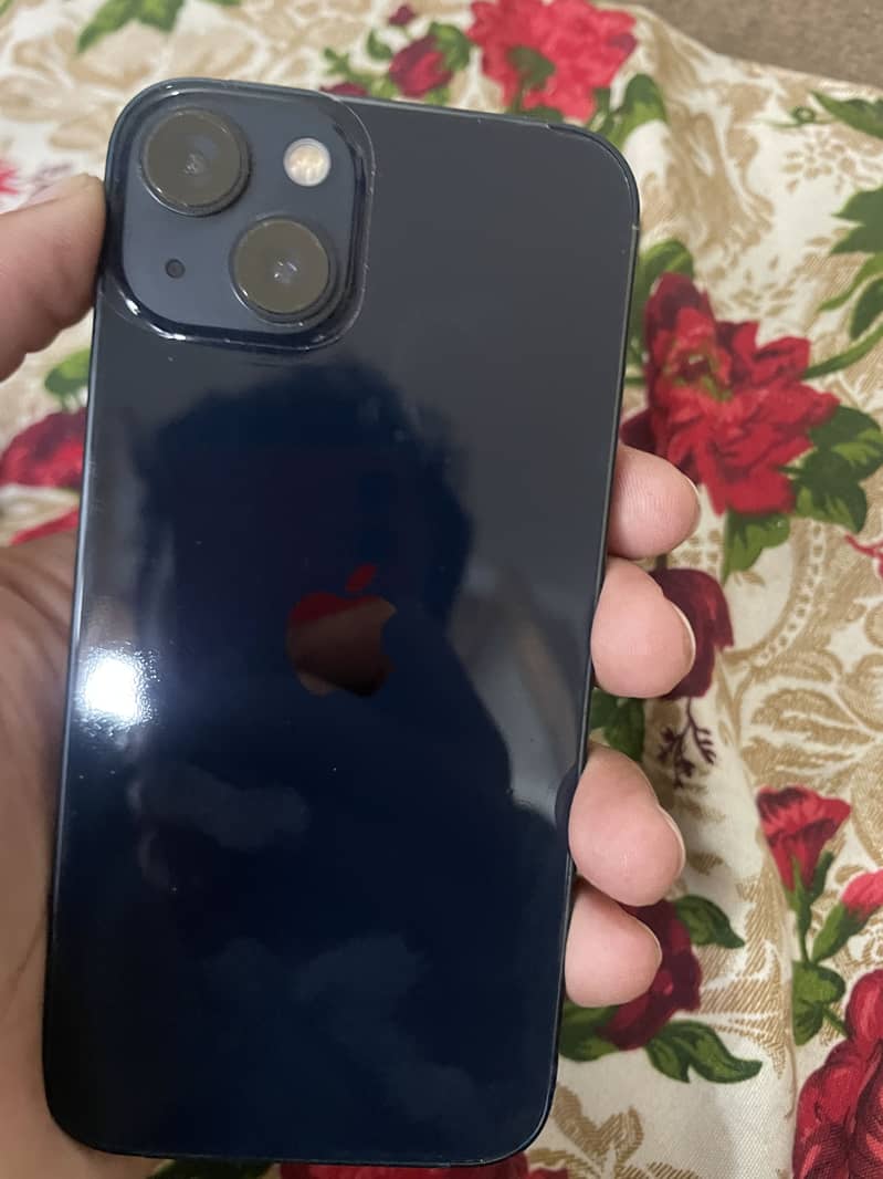 Apple iPhone 13 3