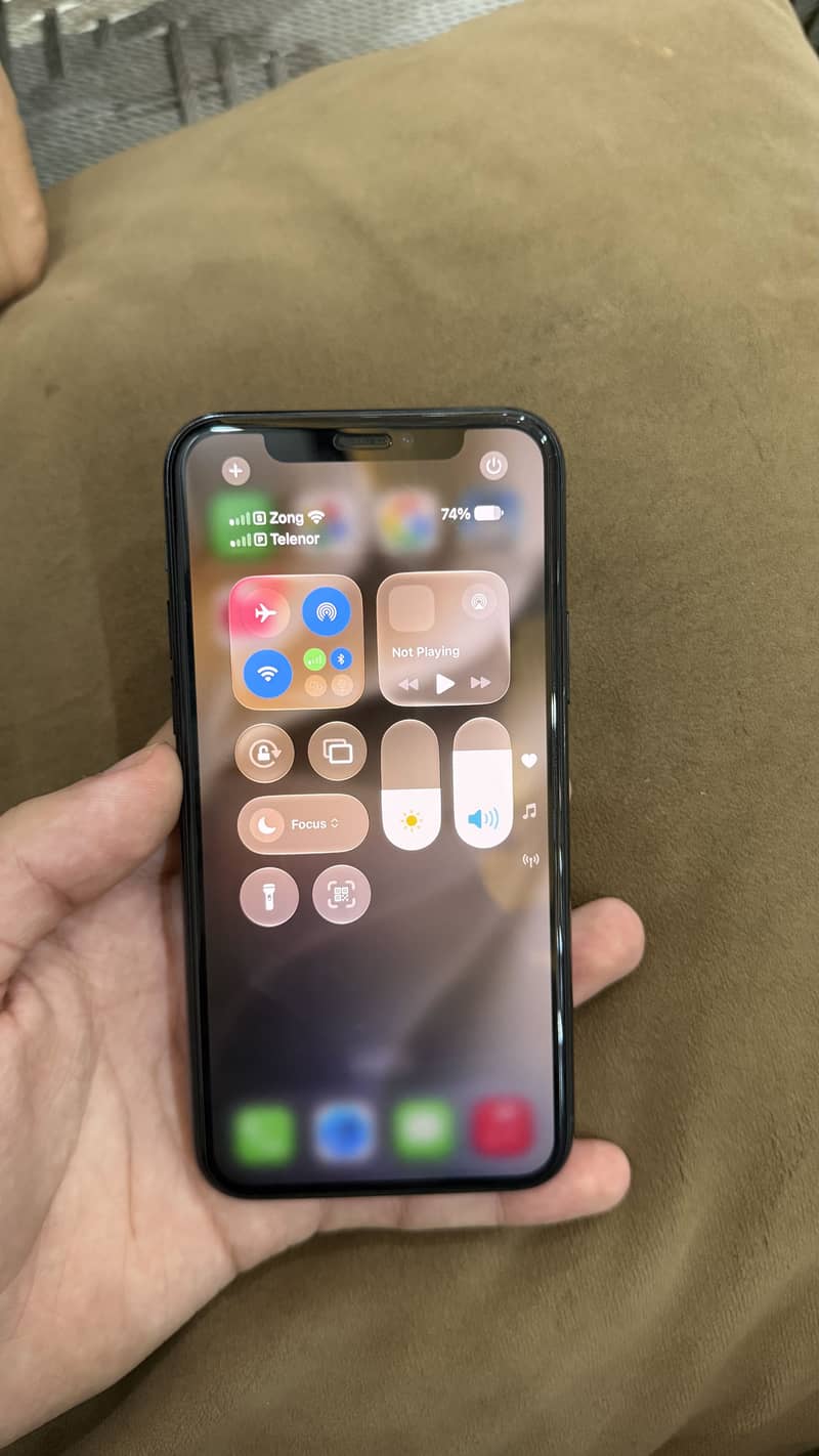 Apple iPhone 11 Pro 5
