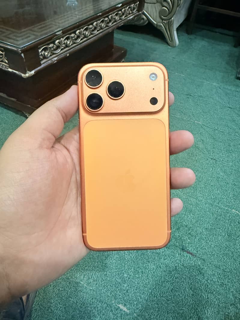 Apple iPhone 17 Pro Max 7