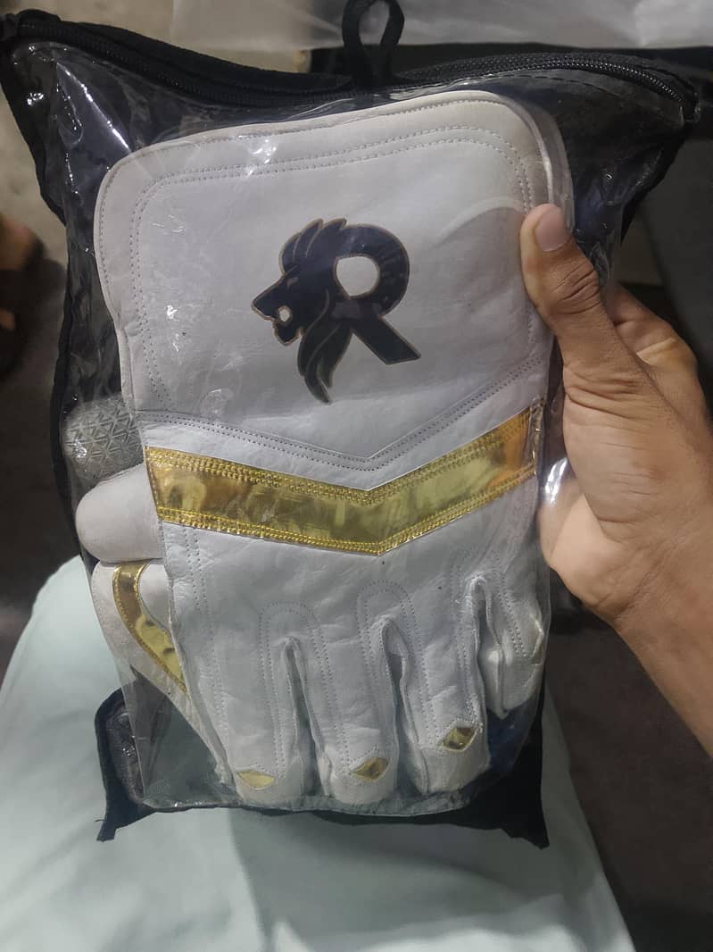 keeper gloves with inner 4