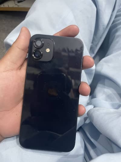 Apple iPhone 12