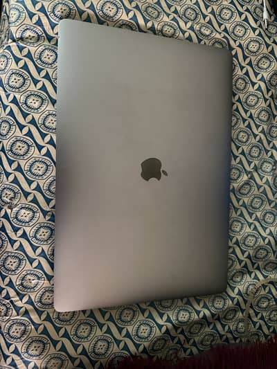 MacBook Pro 2019 – Core i9 
