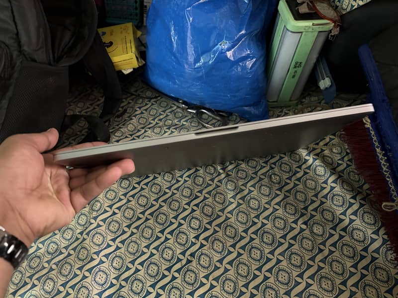  MacBook Pro 2019 – Core i9  1