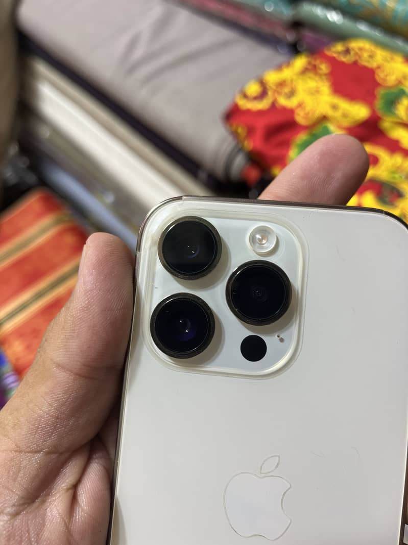 Apple iPhone 14 Pro 6