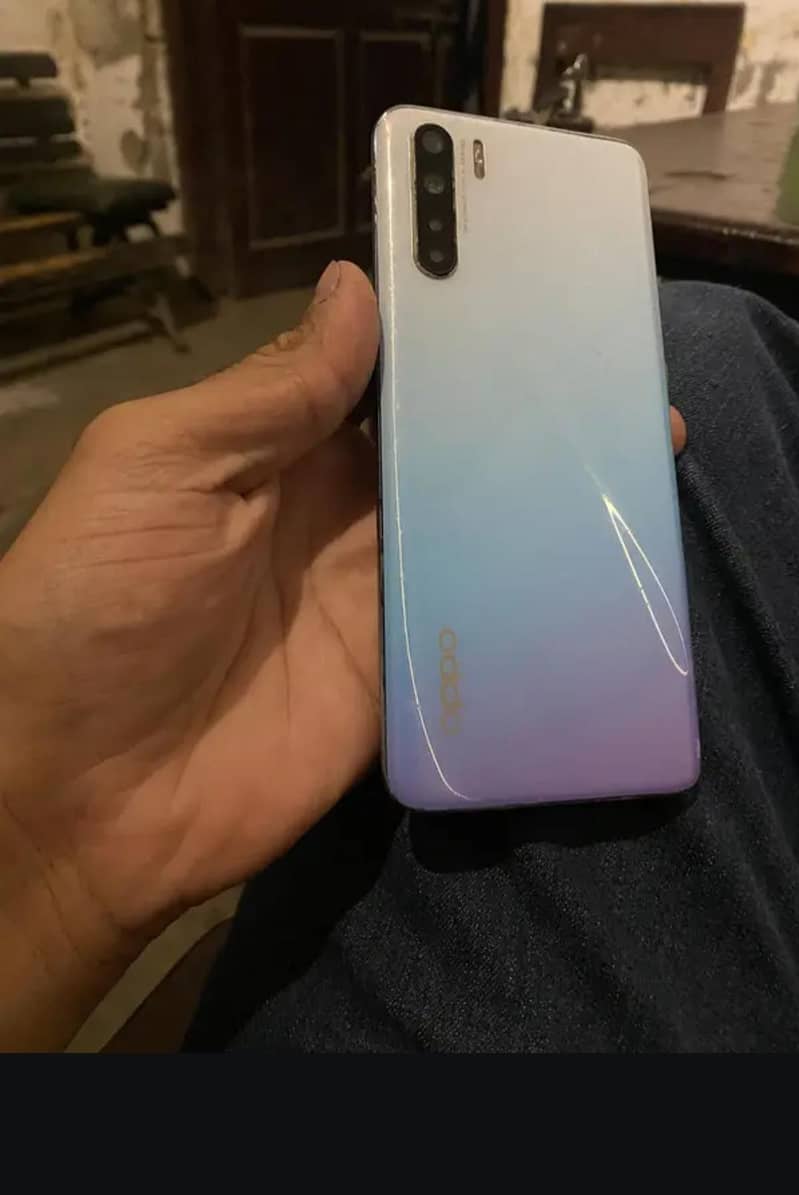 OPPO F15 1