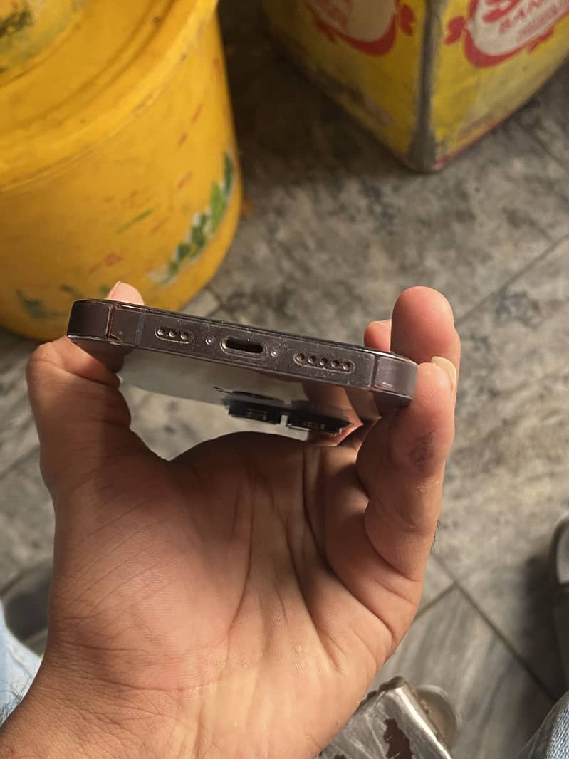 Apple iPhone 14 Pro(JV) 4