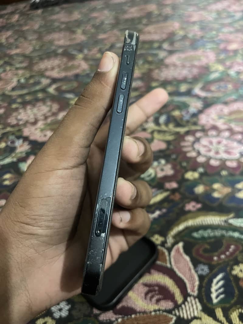 iPhone 12 Pro sim working  Exchange possible 9