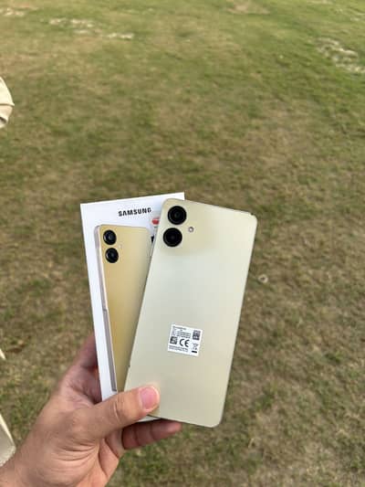 Samsung Mobile A06 Gold