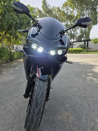 Ducati V4 400cc dual cylinder 2026 model