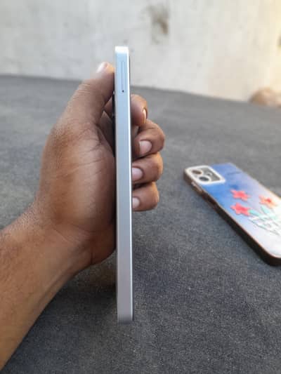 Samsung Mobile A06