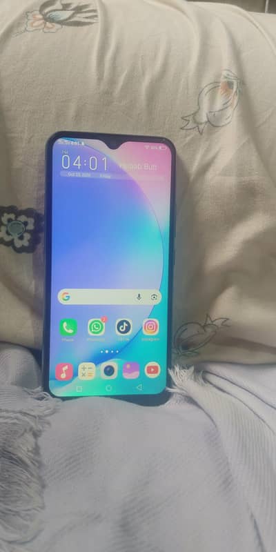 Vivo Y17