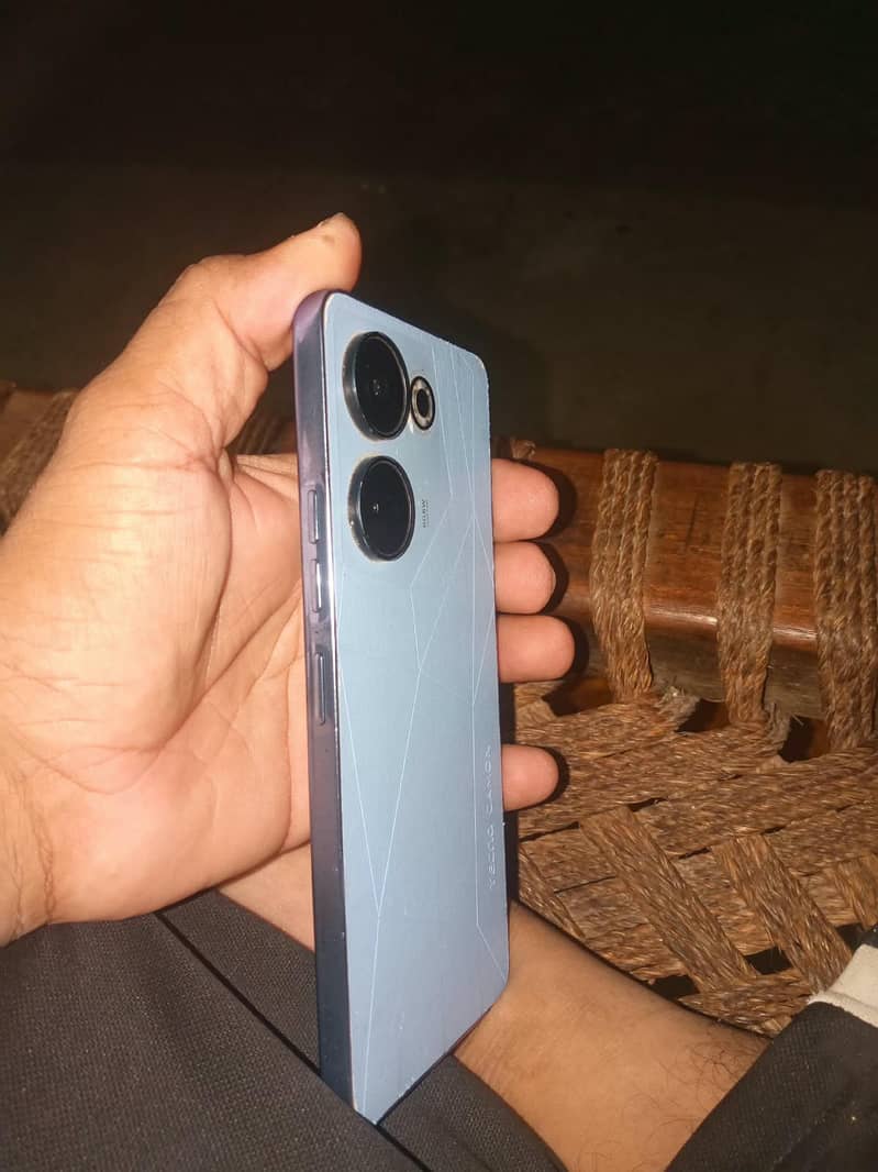 Tecno CAMON 20 Pro 3
