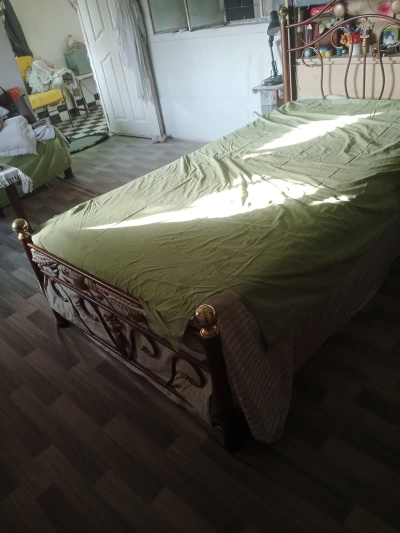 single bed 4x6.5 2
