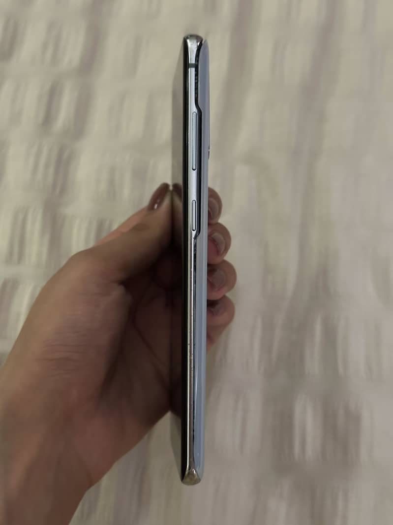 Samsung Mobile S20 5