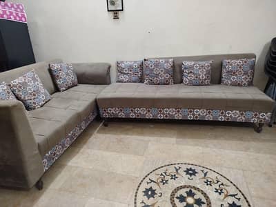 L Shaped Sofa and Center Table