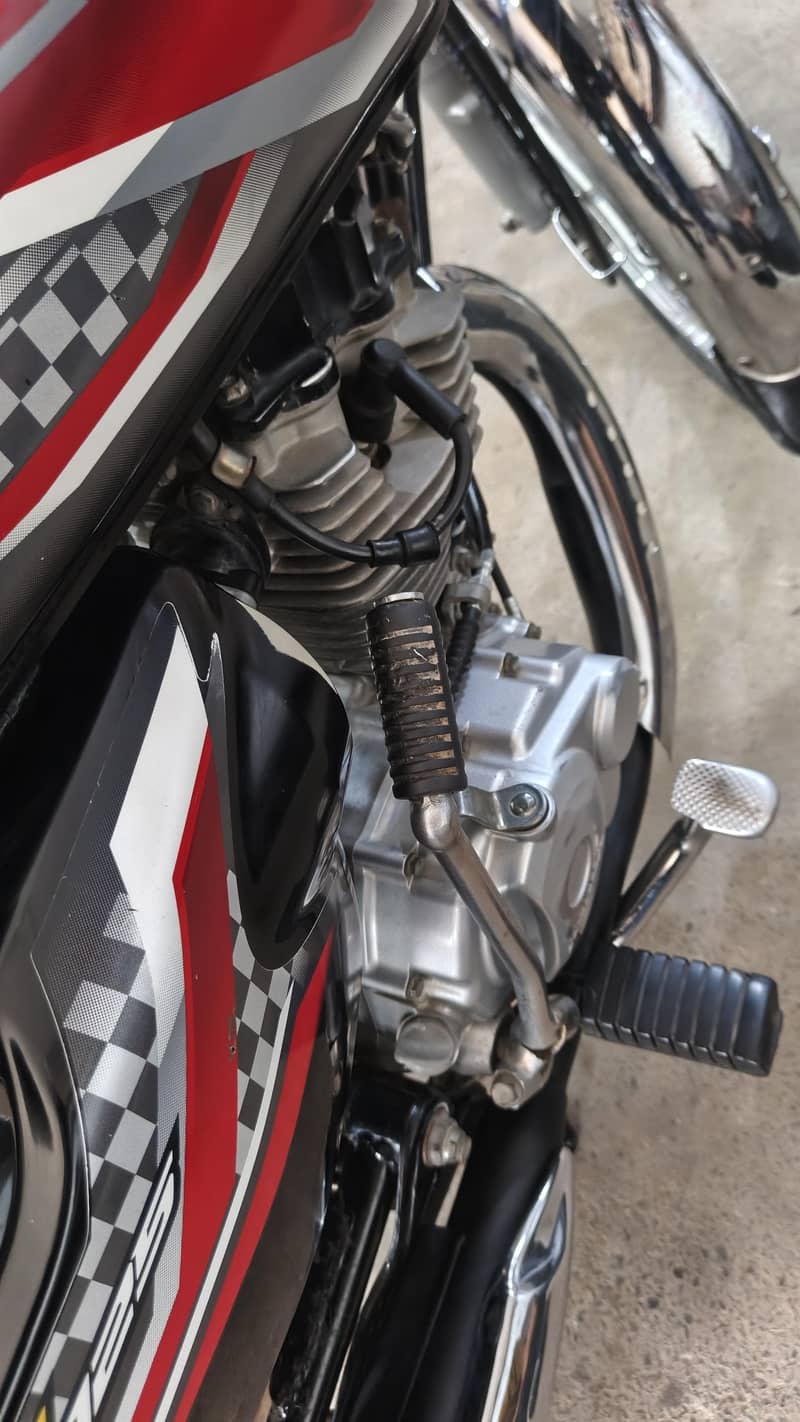 CG:125 model 2024 10