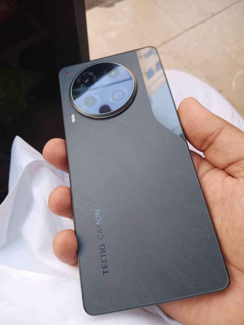 Tecno CAMON 30 3
