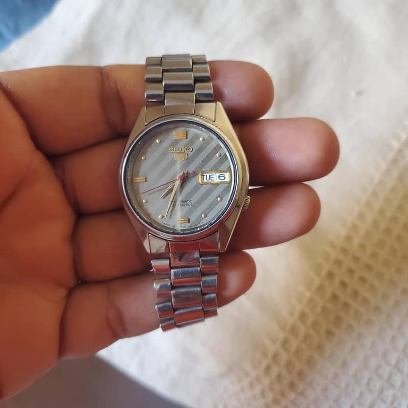 seiko 5 automatic watch 4