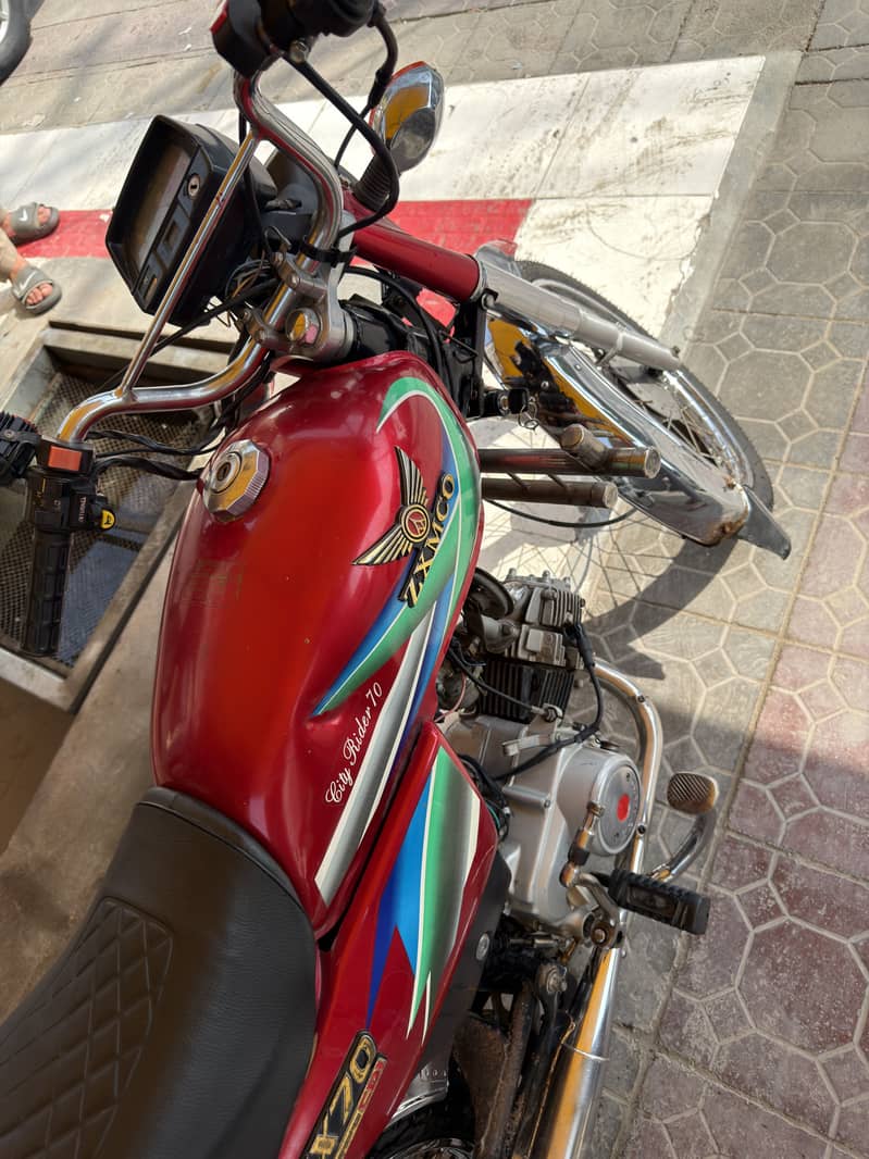 Motorcycle 70 5