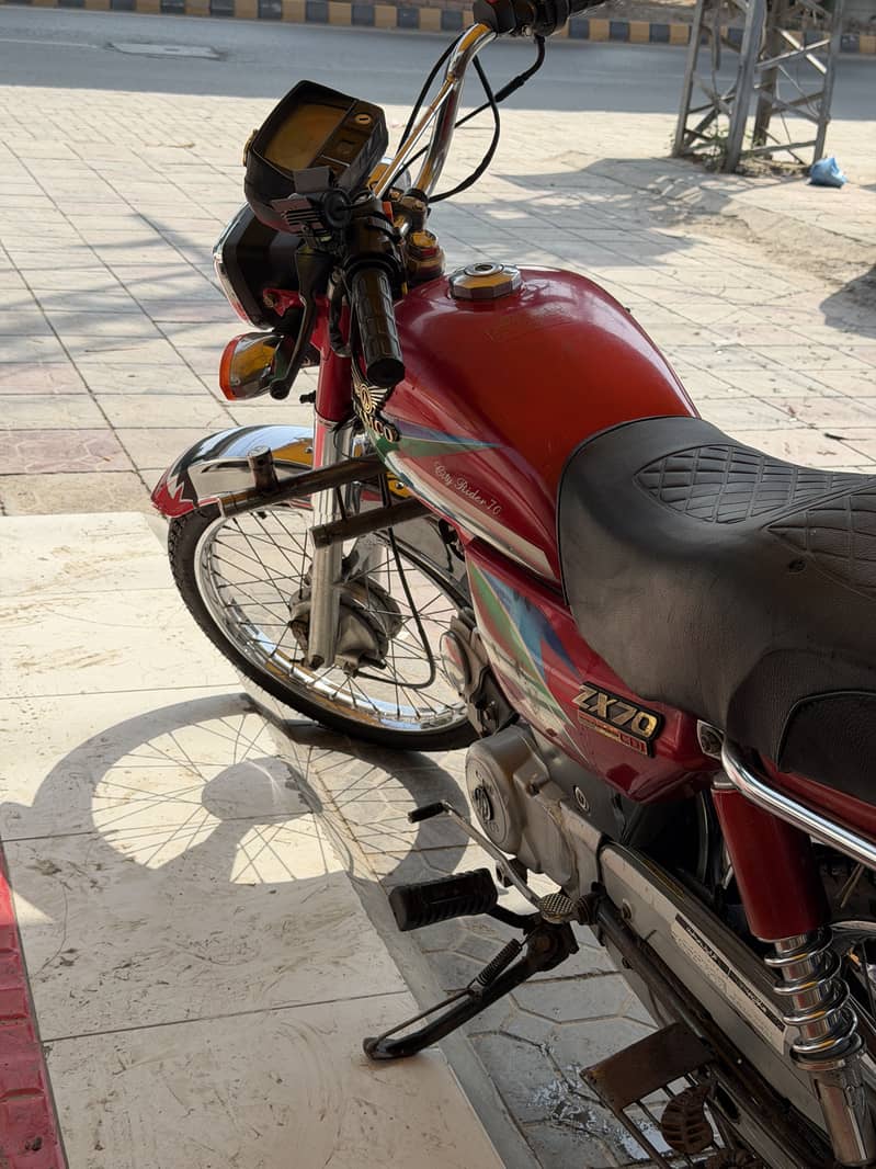 Motorcycle 70 8