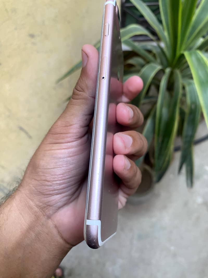 Apple iPhone 7 Plus pta proved 5