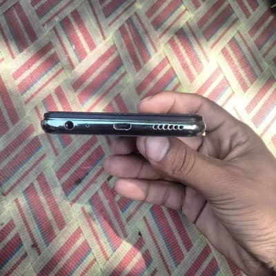 Vivo Y17