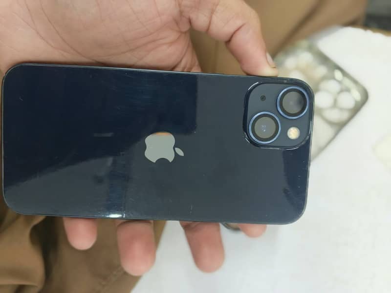Apple iPhone 13 1