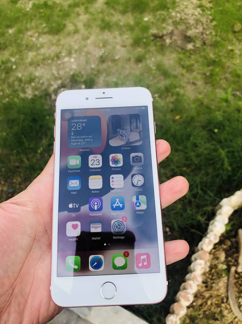 iPhone 7plus 128gb 0