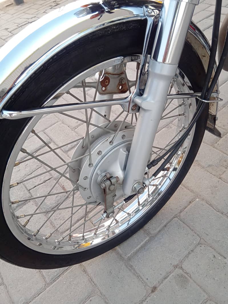 HONDA 125 24/25 10