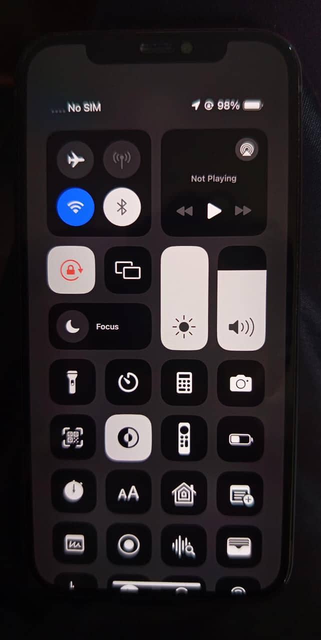 Apple iPhone 12 6