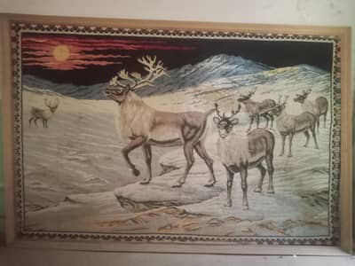 : Beautiful Framed Reindeer Wall Art – Vintage Style Decoration