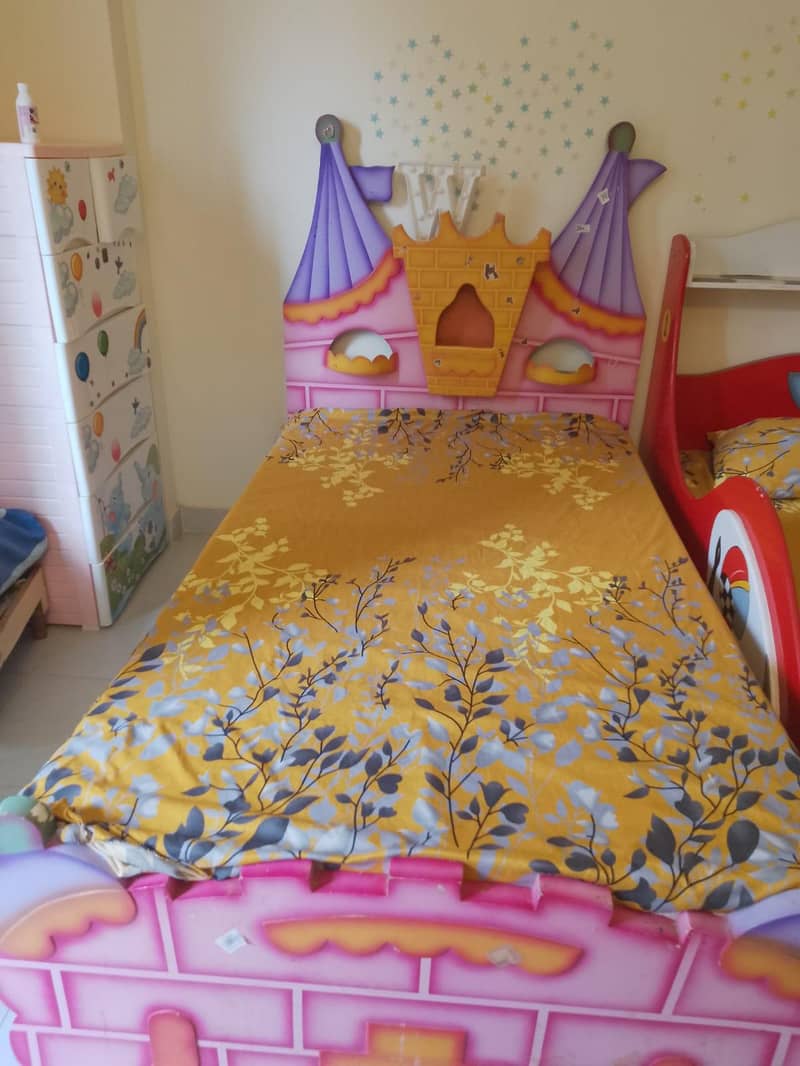 kids bed 1