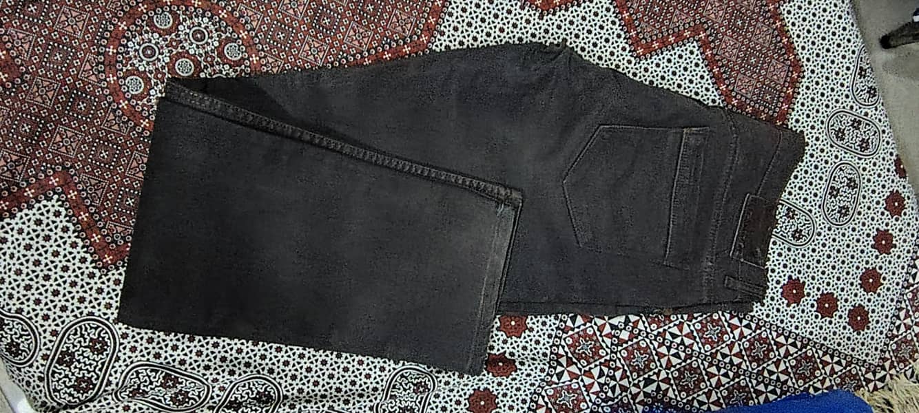 02 Pants size 38" 3