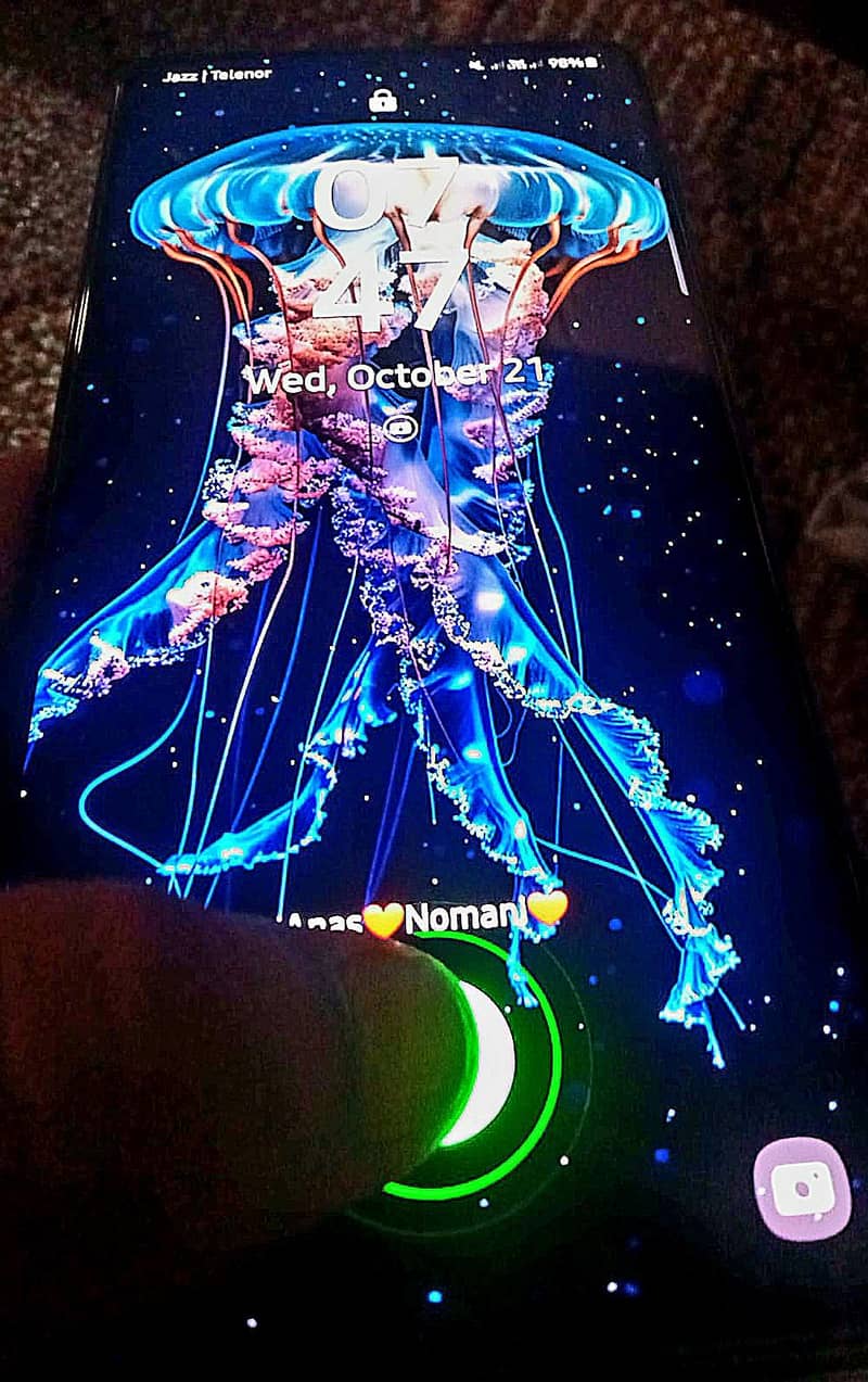 Samsung Mobile A71 6