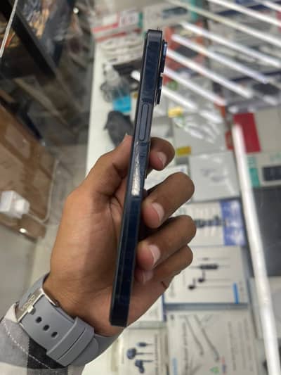Apple iPhone 13 PTA Approved 128 gb