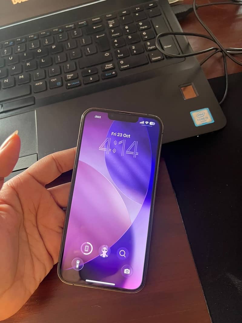Apple iPhone 13 Pro 2