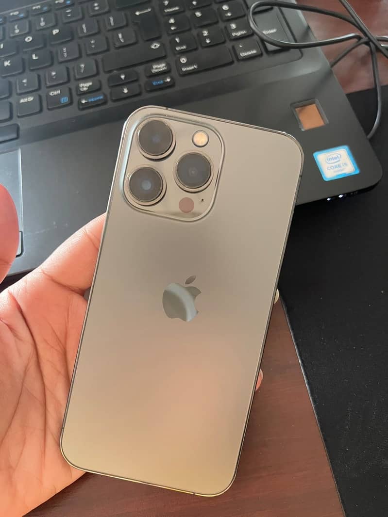 Apple iPhone 13 Pro 3