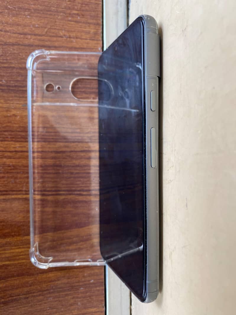 Google Pixel 8 5