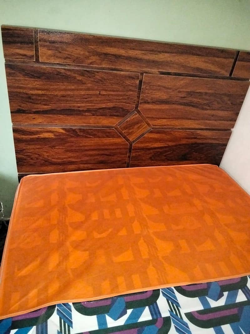 Single bed 1
