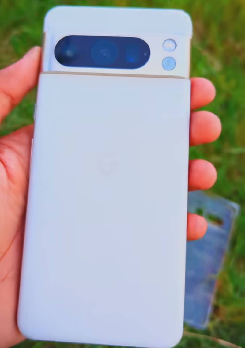 Google Pixel 8 Pro 1