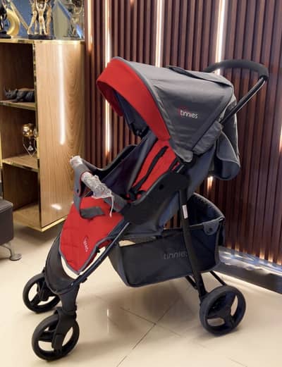 Tinnies stroller for sell