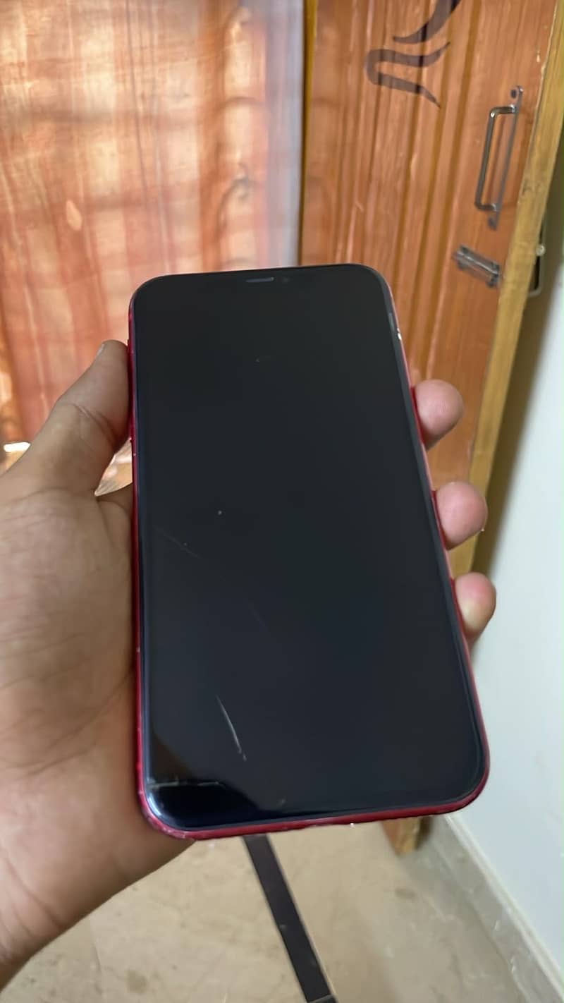 Apple iPhone 11 3