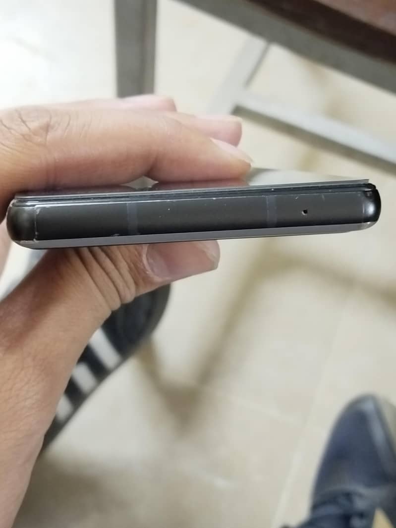 Google Pixel 6a 1